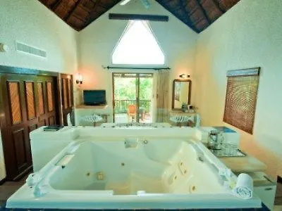 Bel Air Riviera Maya Hotel