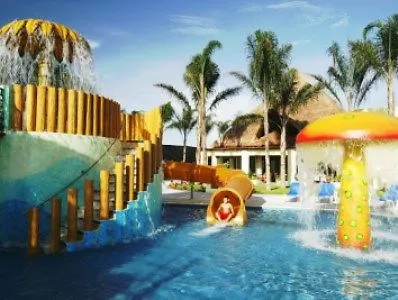 Bel Air Riviera Maya Hotel